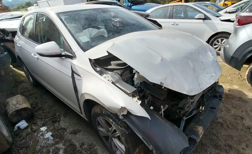 VOLKSWAGEN POLO 2023