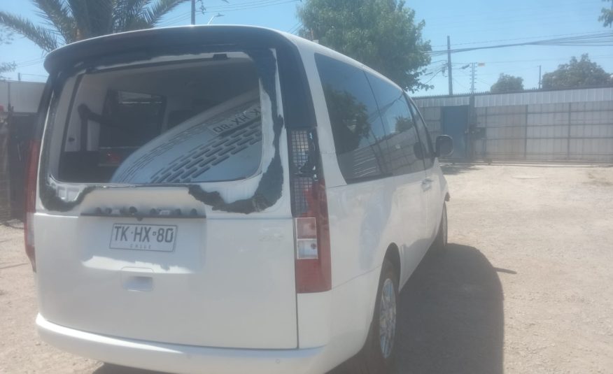 HYUNDAI H-1 2024