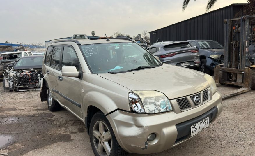 NISSAN X TRAIL –
