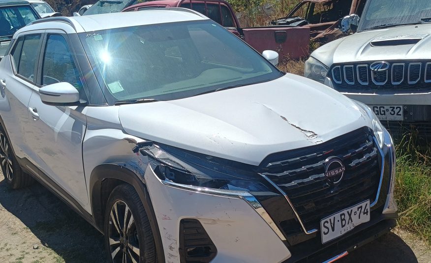 NISSAN KICKS 2023