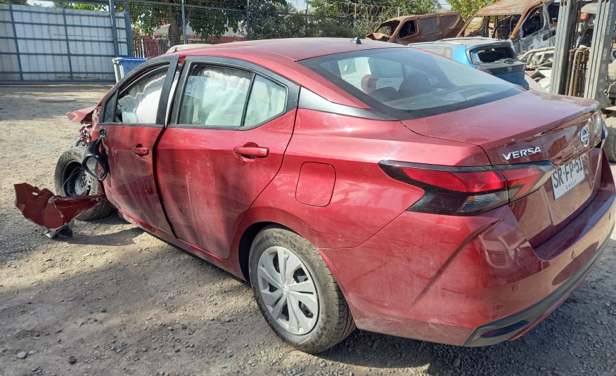 NISSAN VERSA 2023