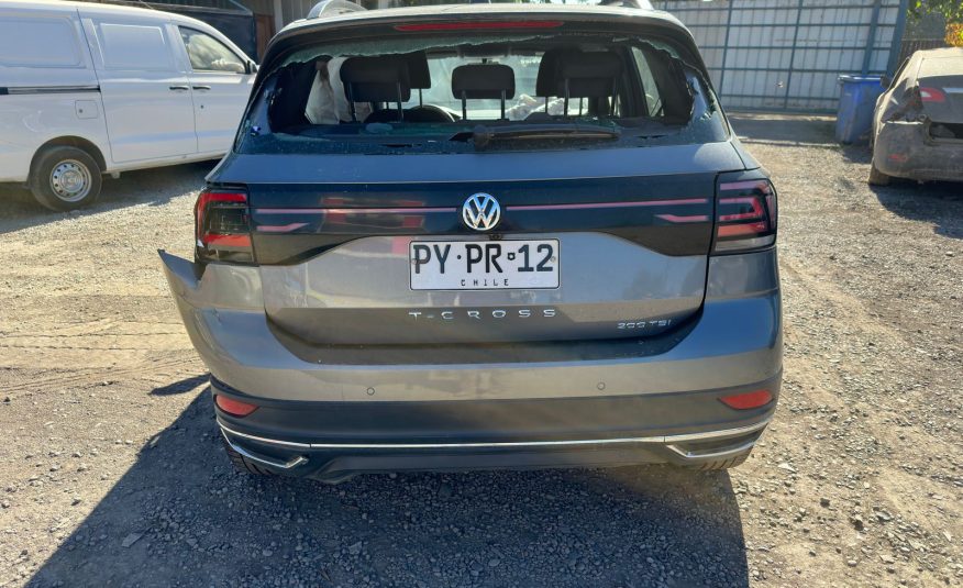 VOLKSWAGEN T-CROSS 2021