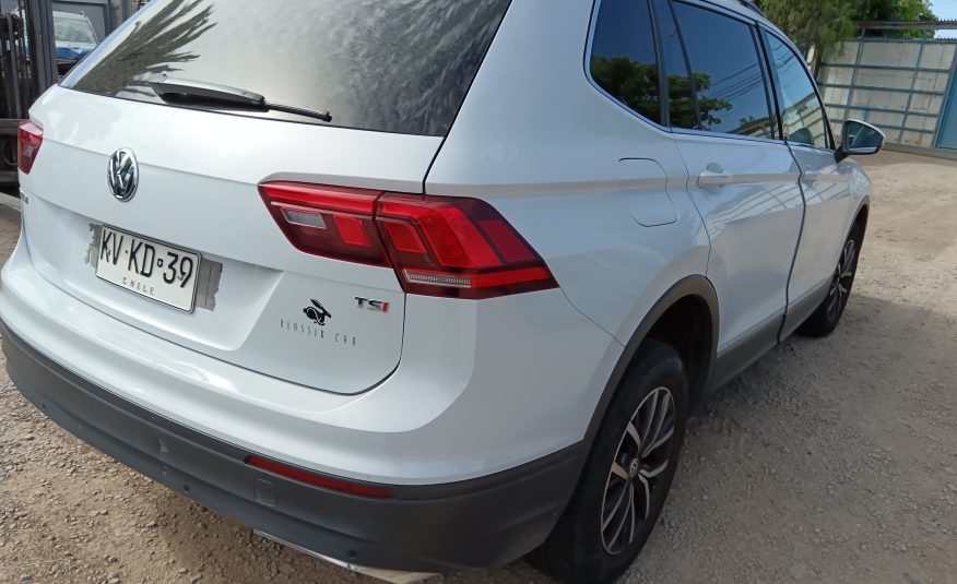 VOLKSWAGEN TIGUAN 2019