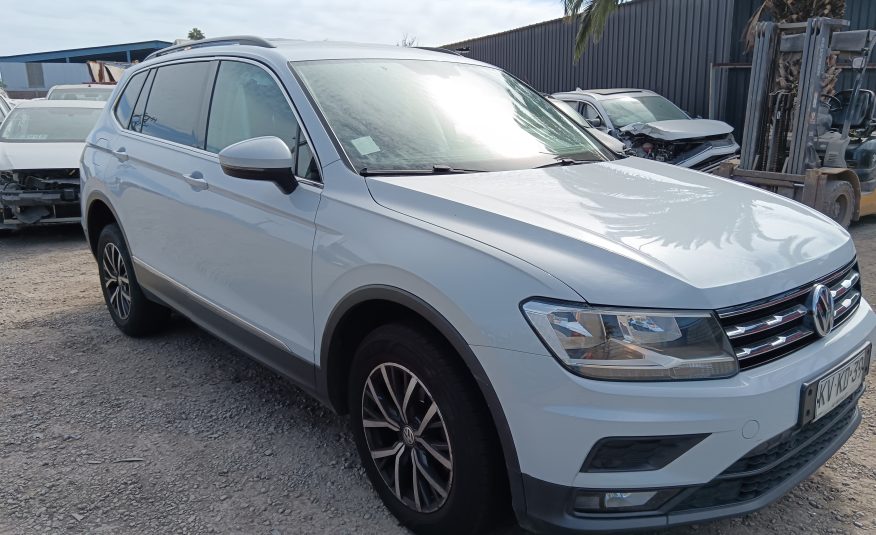 VOLKSWAGEN TIGUAN 2019