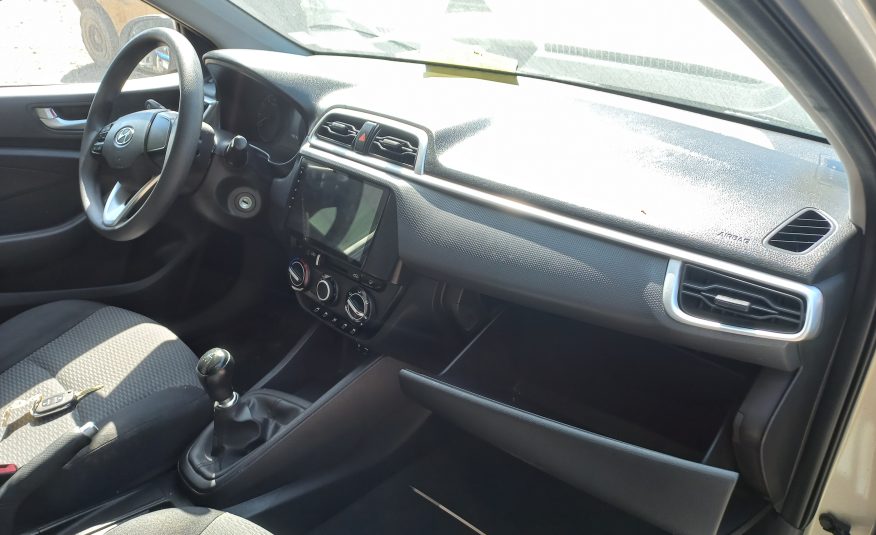 NISSAN VERNA 2022