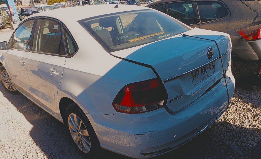 VOLKSWAGEN POLO 2017