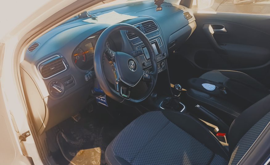 VOLKSWAGEN POLO 2017