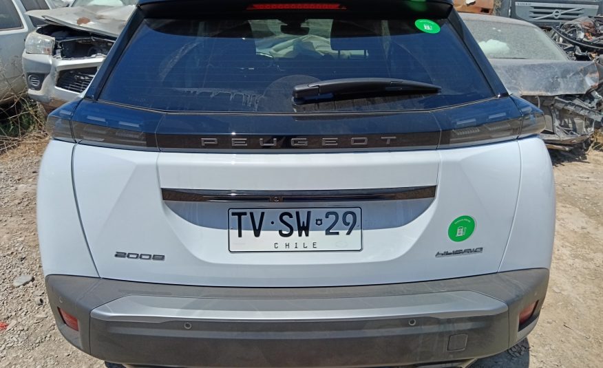 PEUGEOT 2008 2025