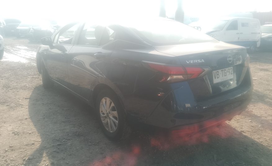NISSAN VERSA 2025