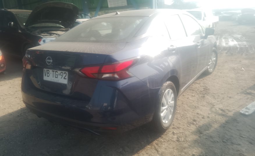 NISSAN VERSA 2025