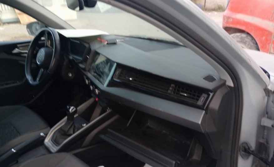 AUDI A1 2021