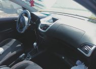 PEUGEOT 207 2010