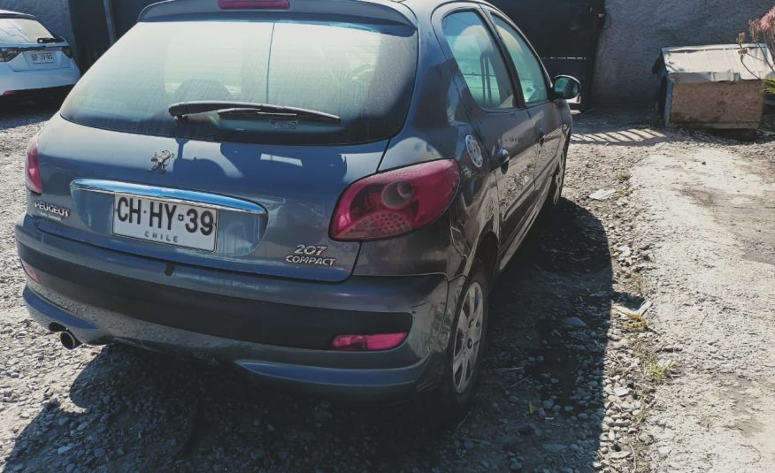 PEUGEOT 207 2010