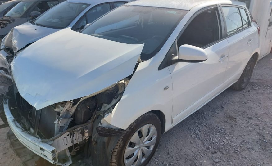 TOYOTA YARIS 2017