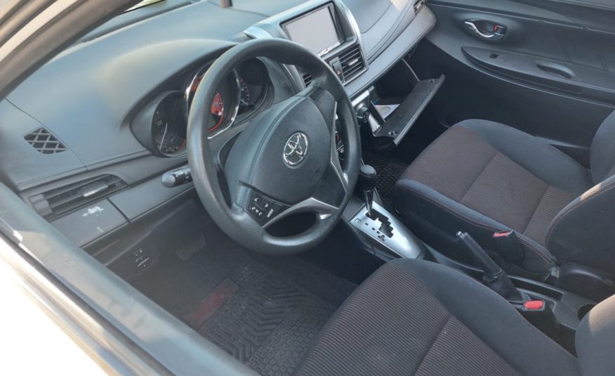 TOYOTA YARIS 2017