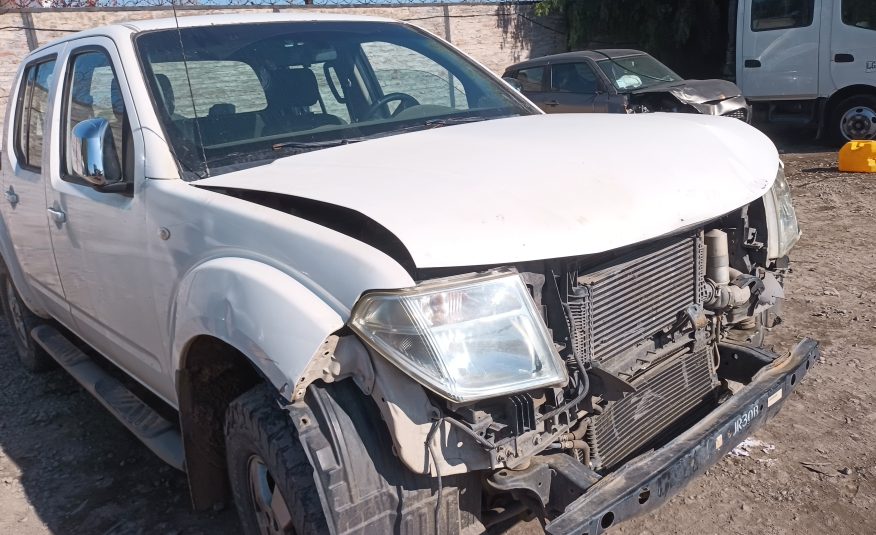 NISSAN NAVARA 2014