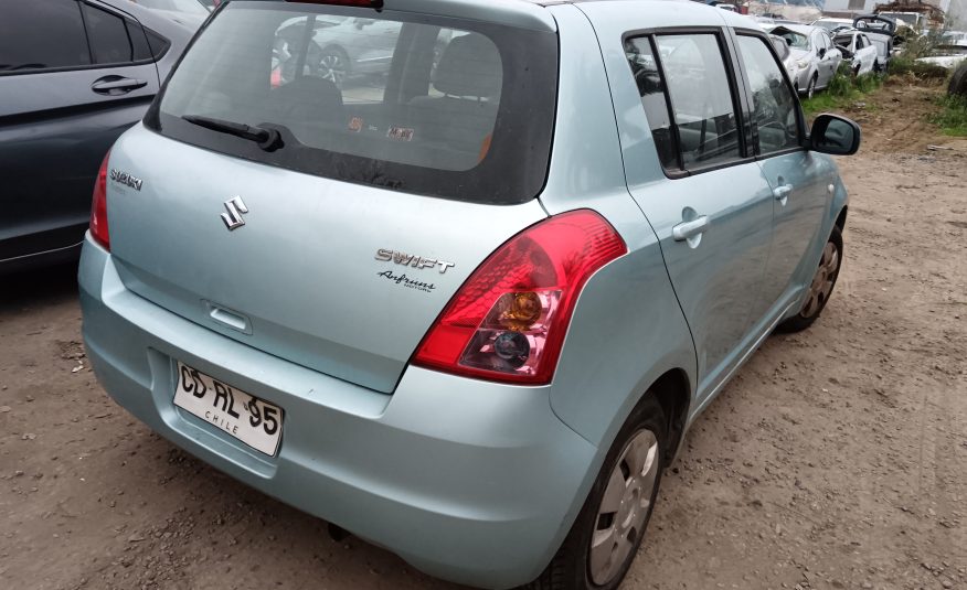 SUZUKI SWIFT 2010