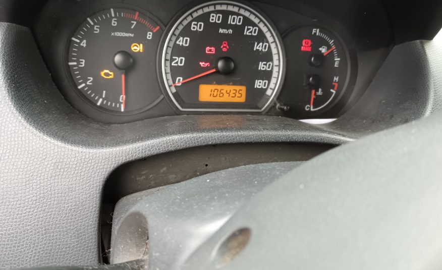 SUZUKI SWIFT 2010