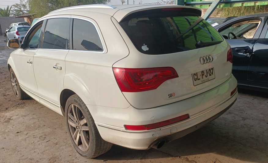 AUDI Q7 2010