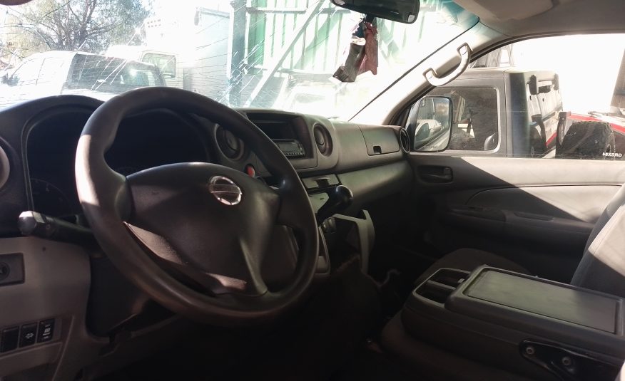 NISSAN NV350 2014