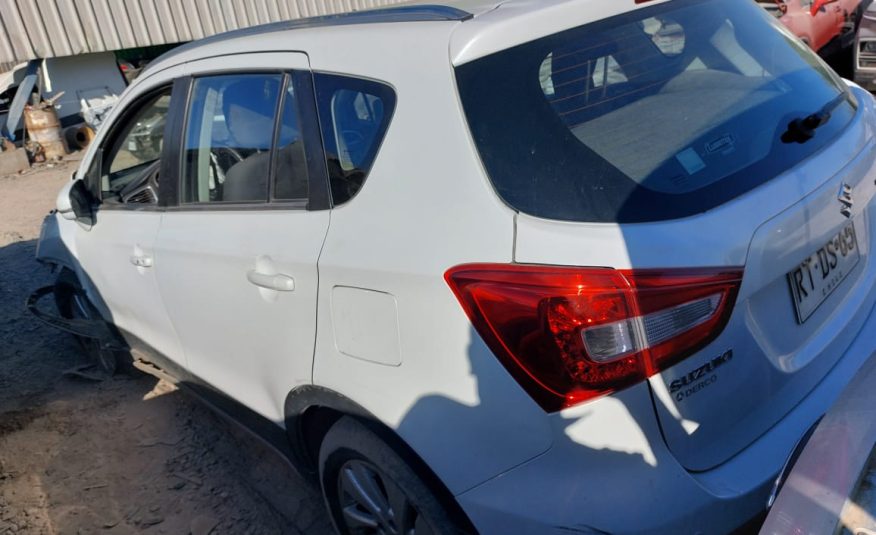 SUZUKI S CROSS 2022