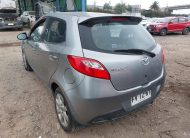MAZDA 2 2013
