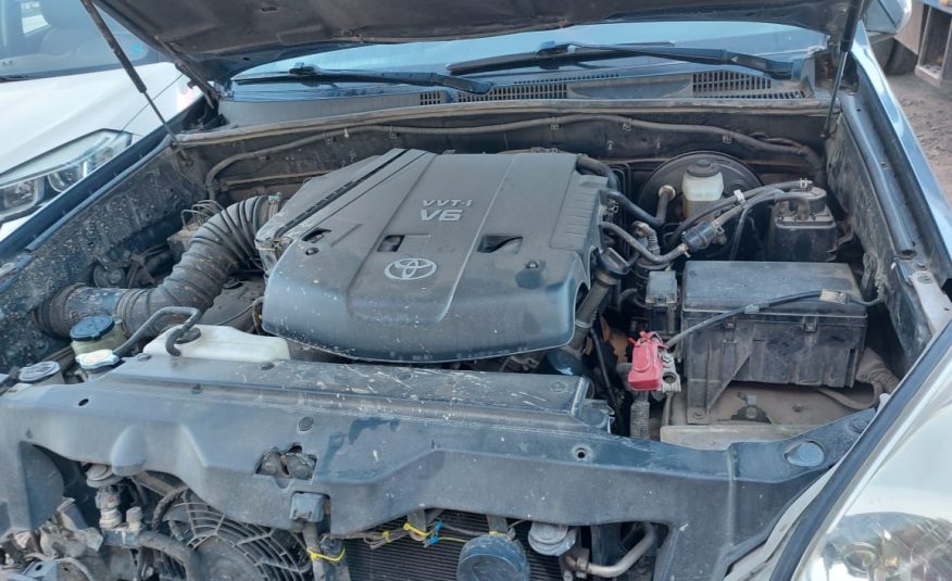 TOYOTA LAND CRUISER 2009