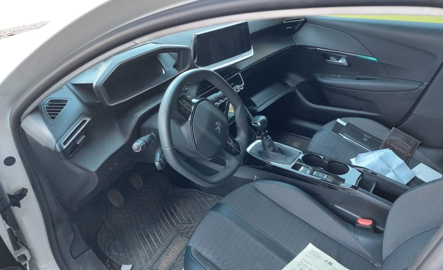 PEUGEOT 208 2022