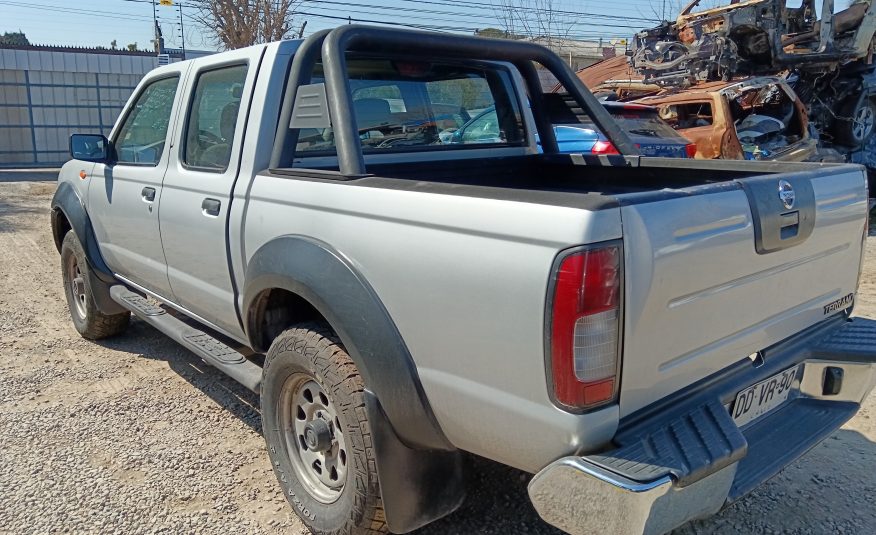 NISSAN TERRANO –