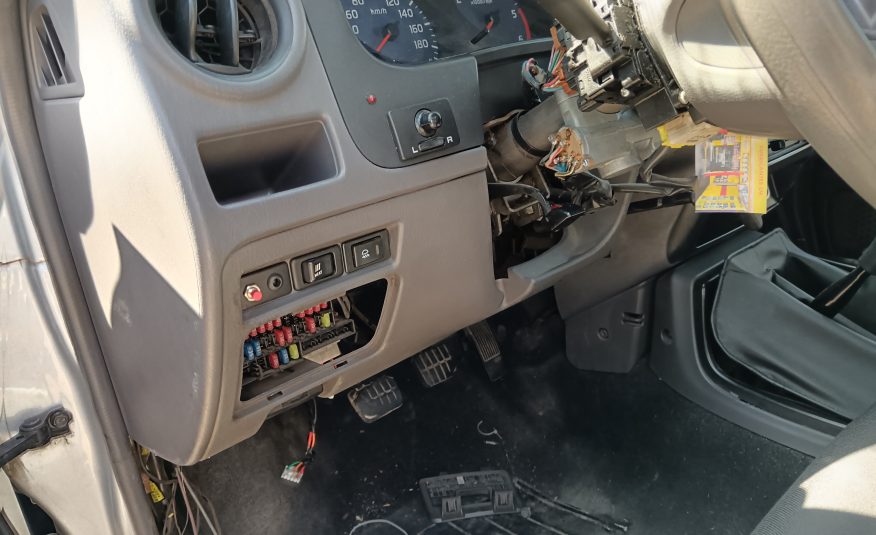 NISSAN TERRANO –