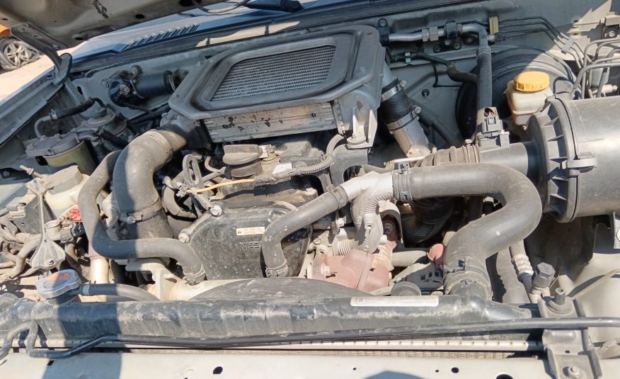 NISSAN TERRANO –