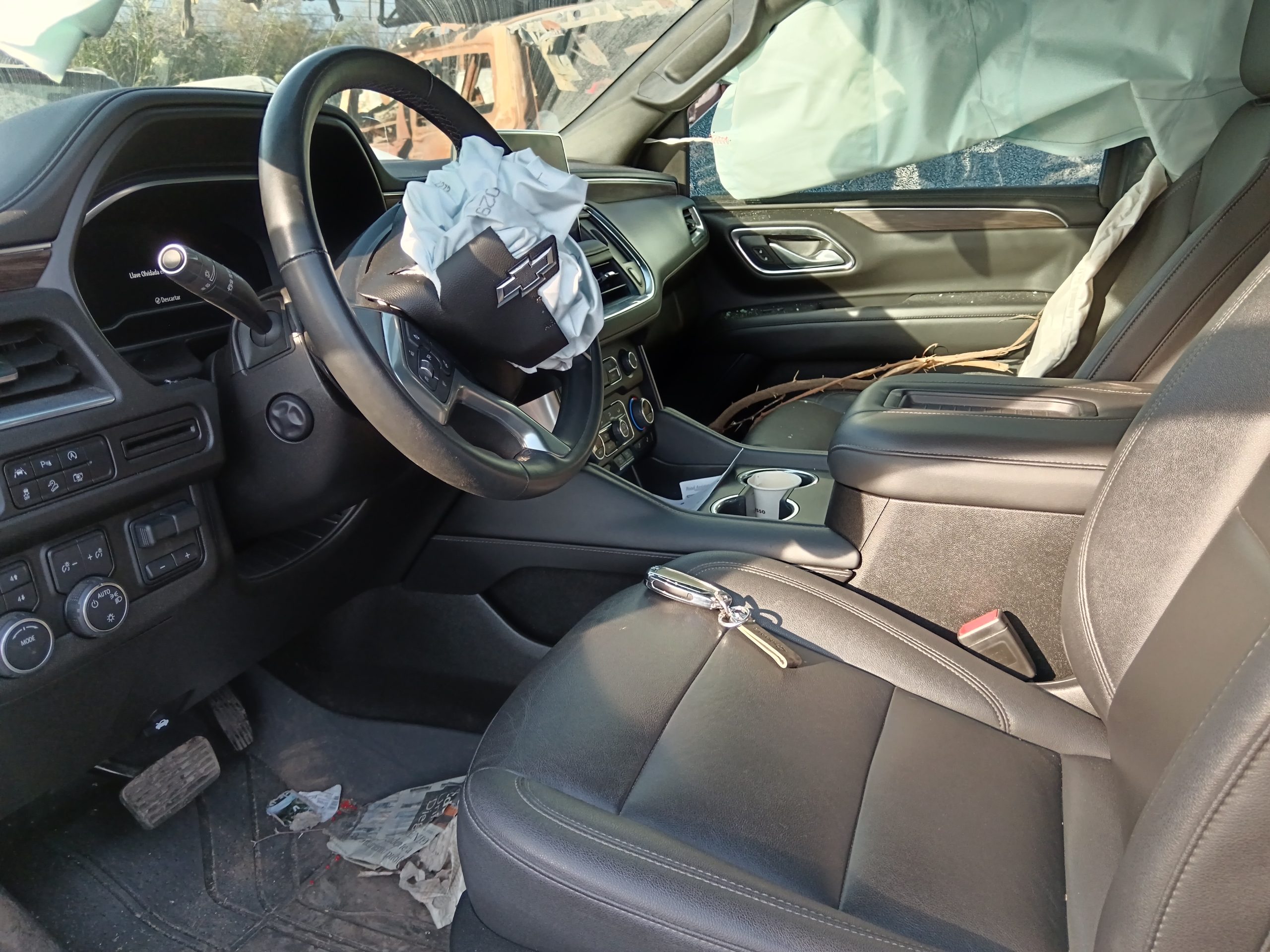 CHEVROLET TAHOE 2023