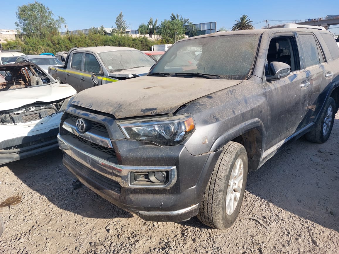TOYOTA 4RUNNER 2018