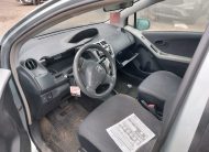 TOYOTA YARIS 2009