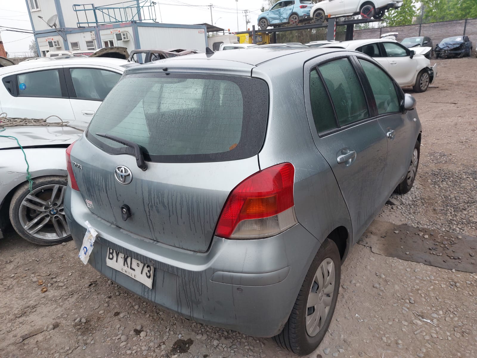 TOYOTA YARIS 2009