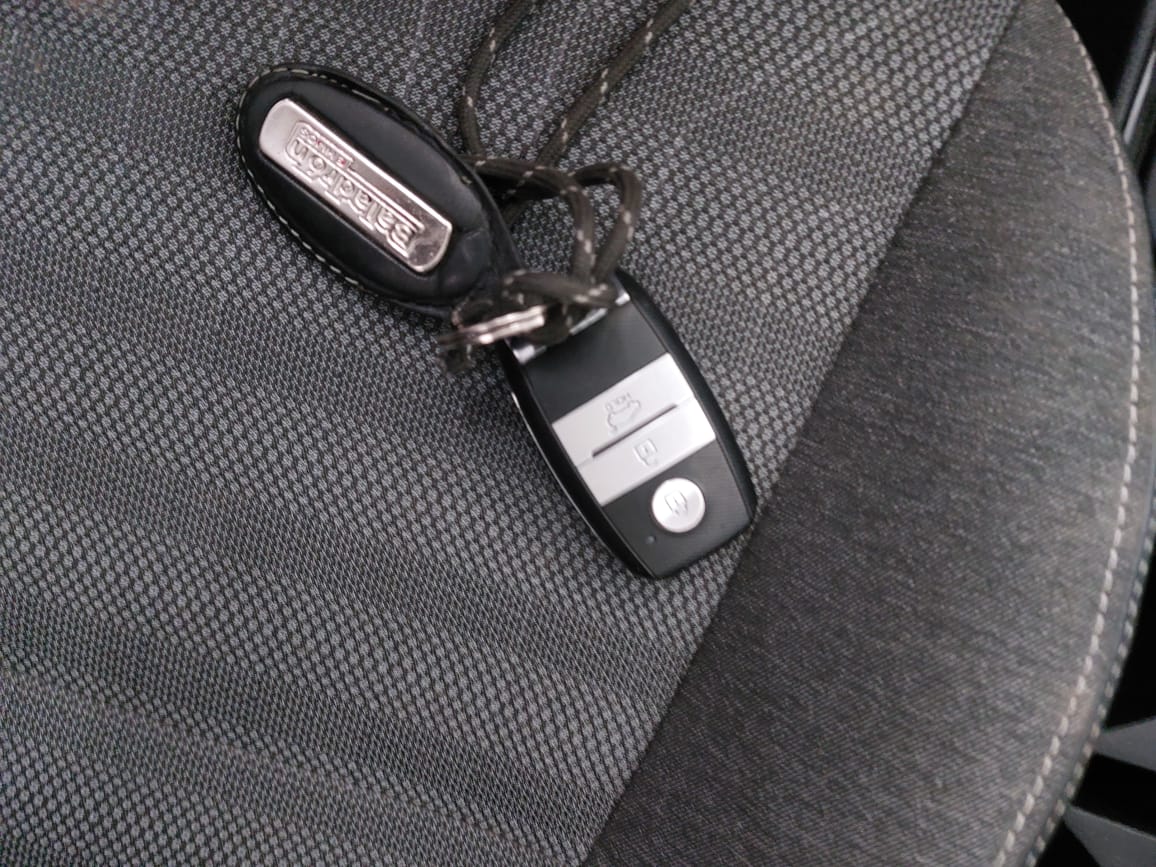 KIA MOTORS SONET 2022