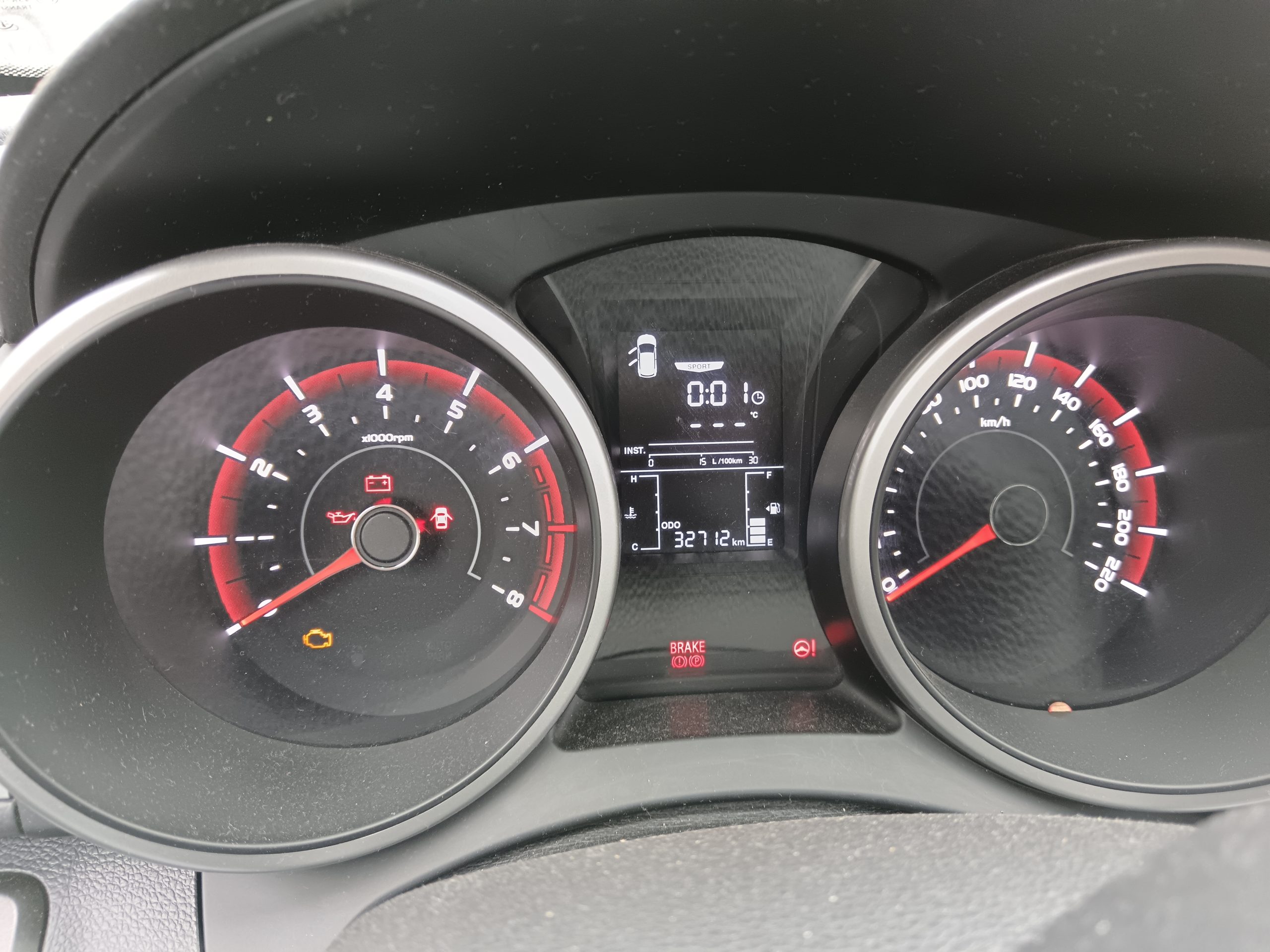 SSANGYONG TIVOLI –