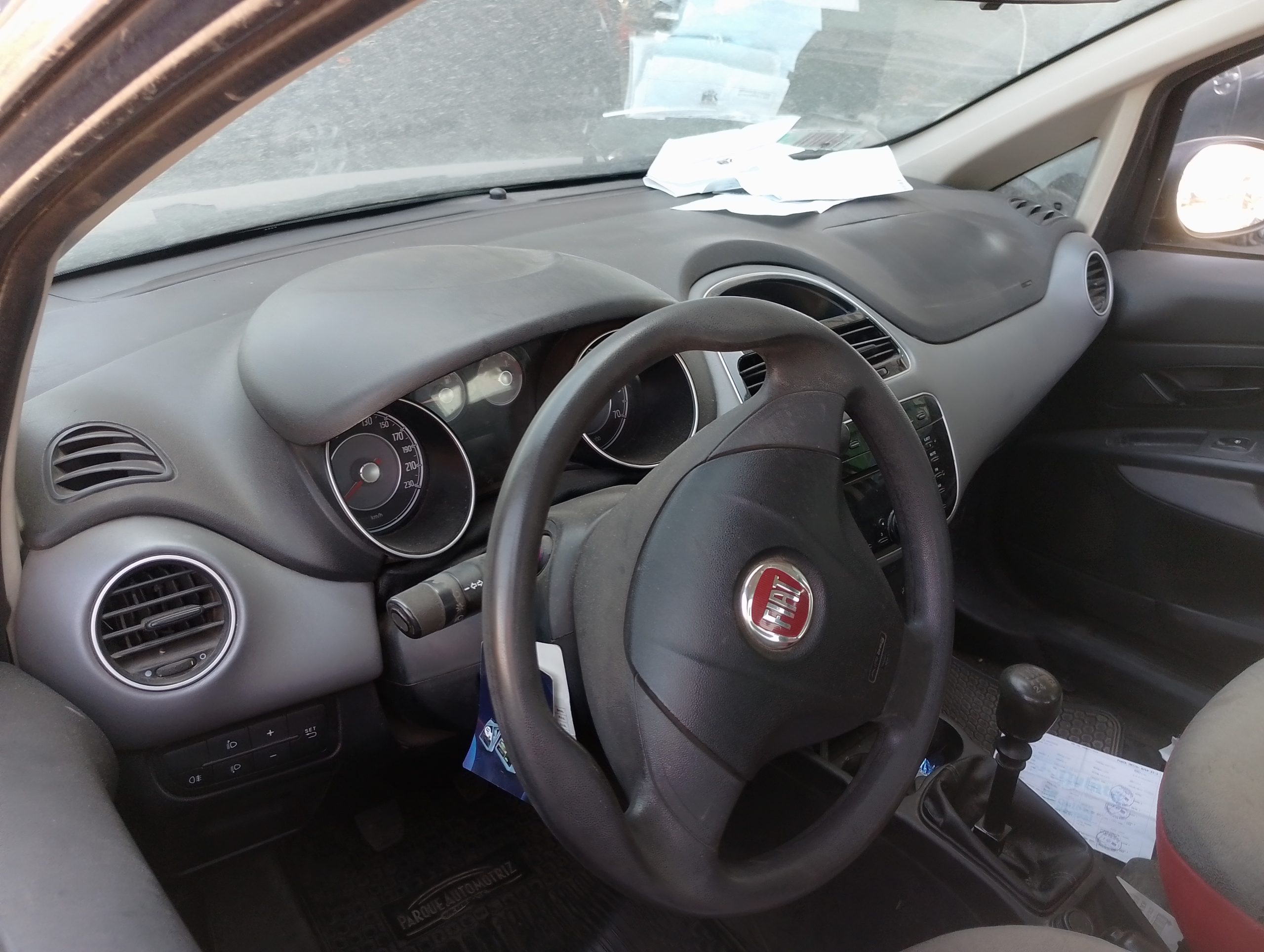 FIAT LINEA 2015