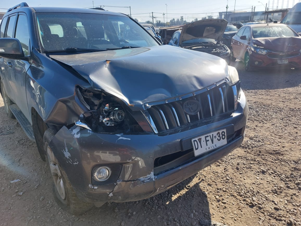 TOYOTA LAND CRUISER 2012