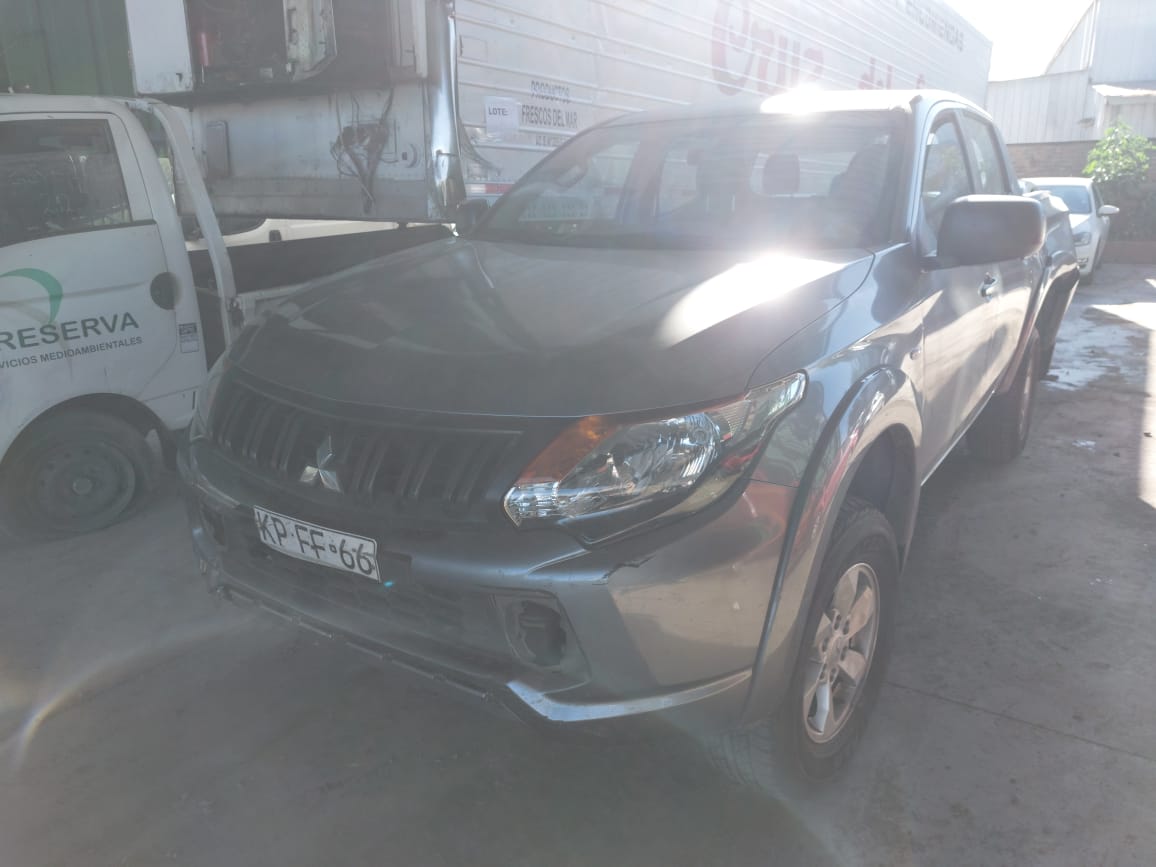 MITSUBISHI L 200 2018