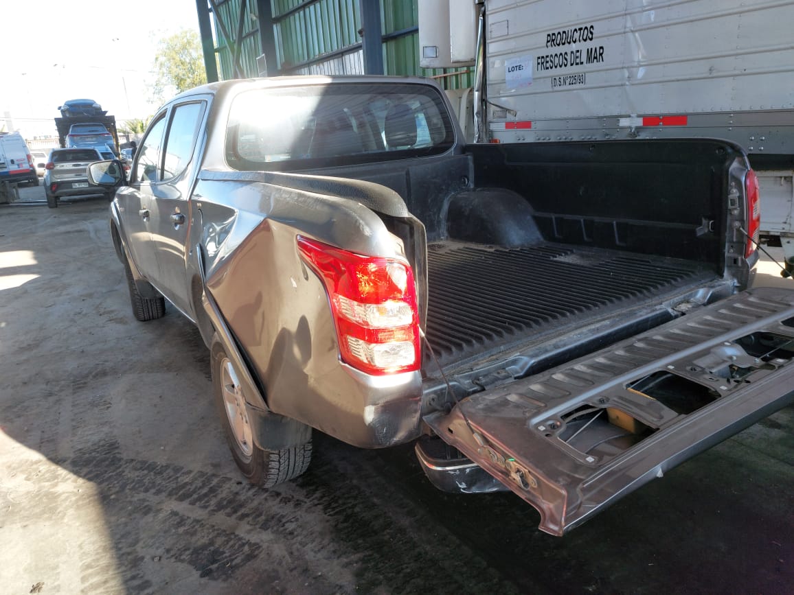 MITSUBISHI L 200 2018