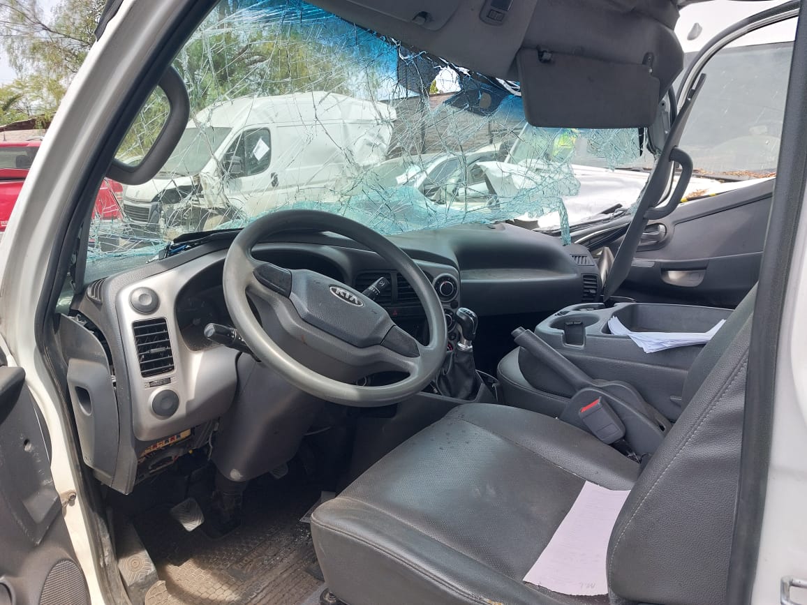 KIA CARNIVAL LX 2.7 2020