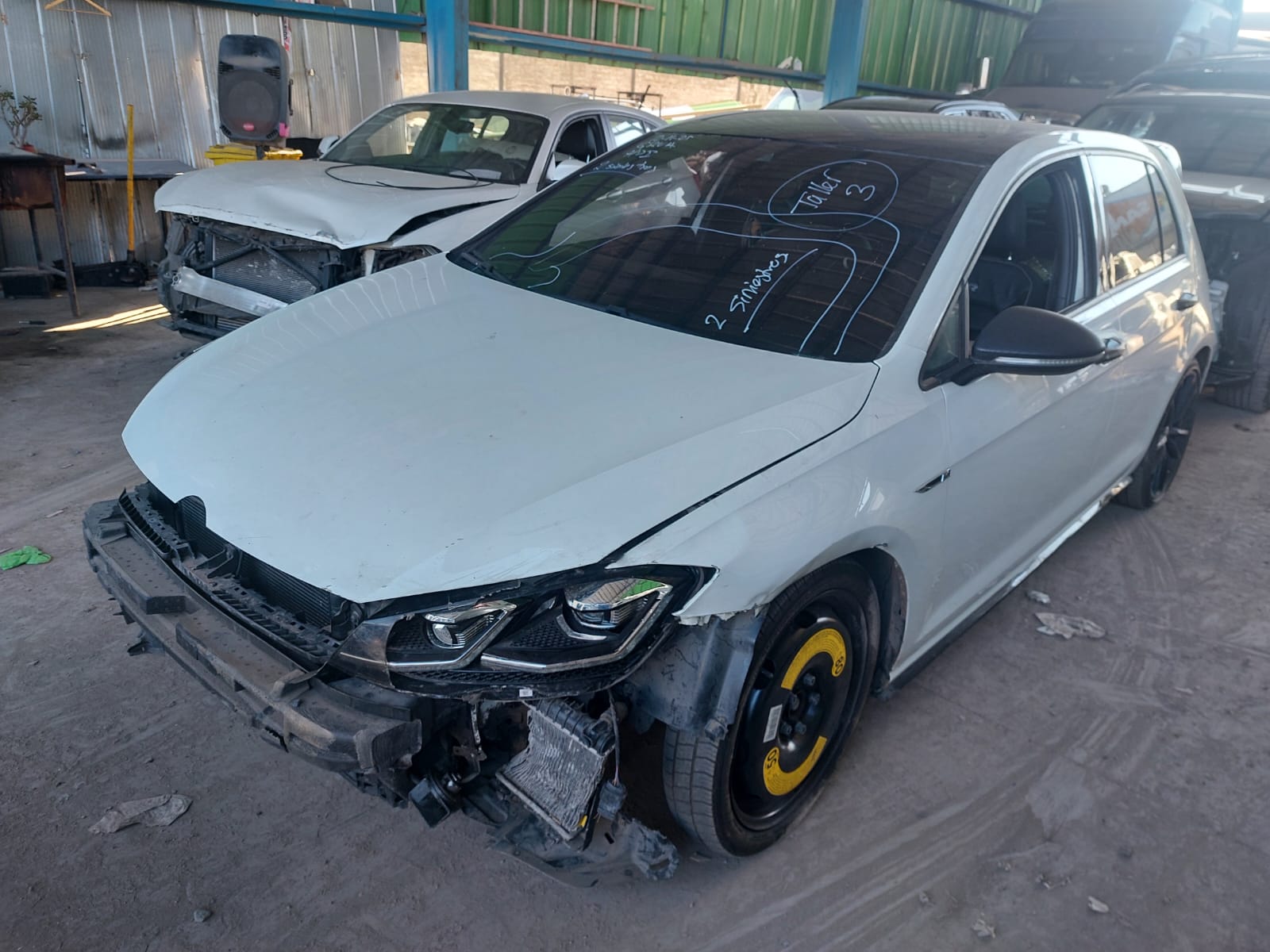 VOLKSWAGEN GOLF 2021