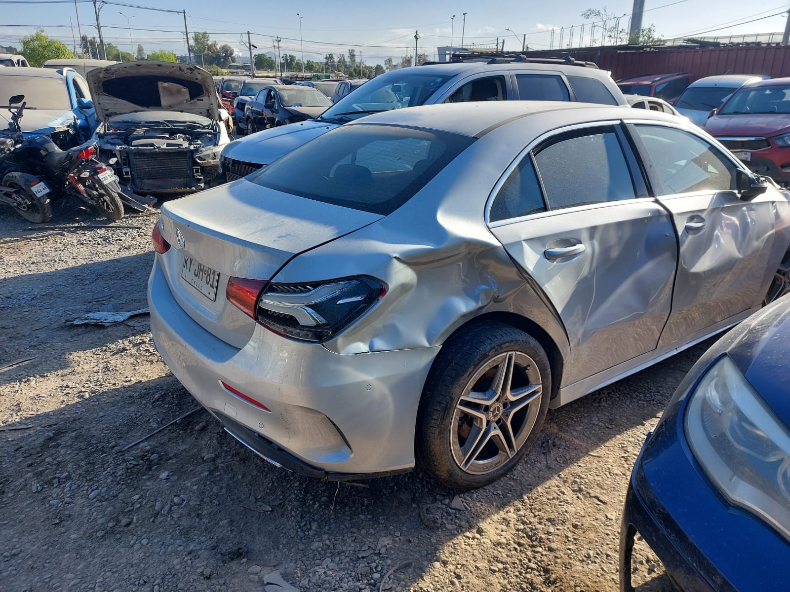 MERCEDES BENZ A200 2022