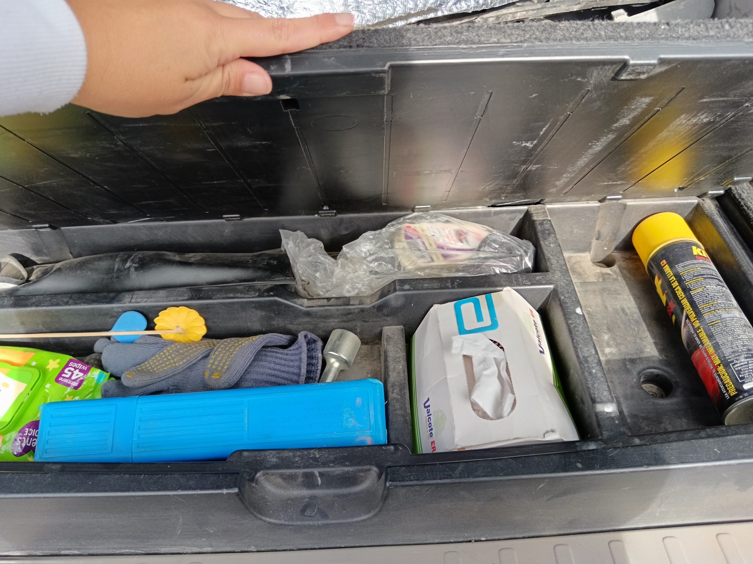 MITSUBISHI MONTERO 2013