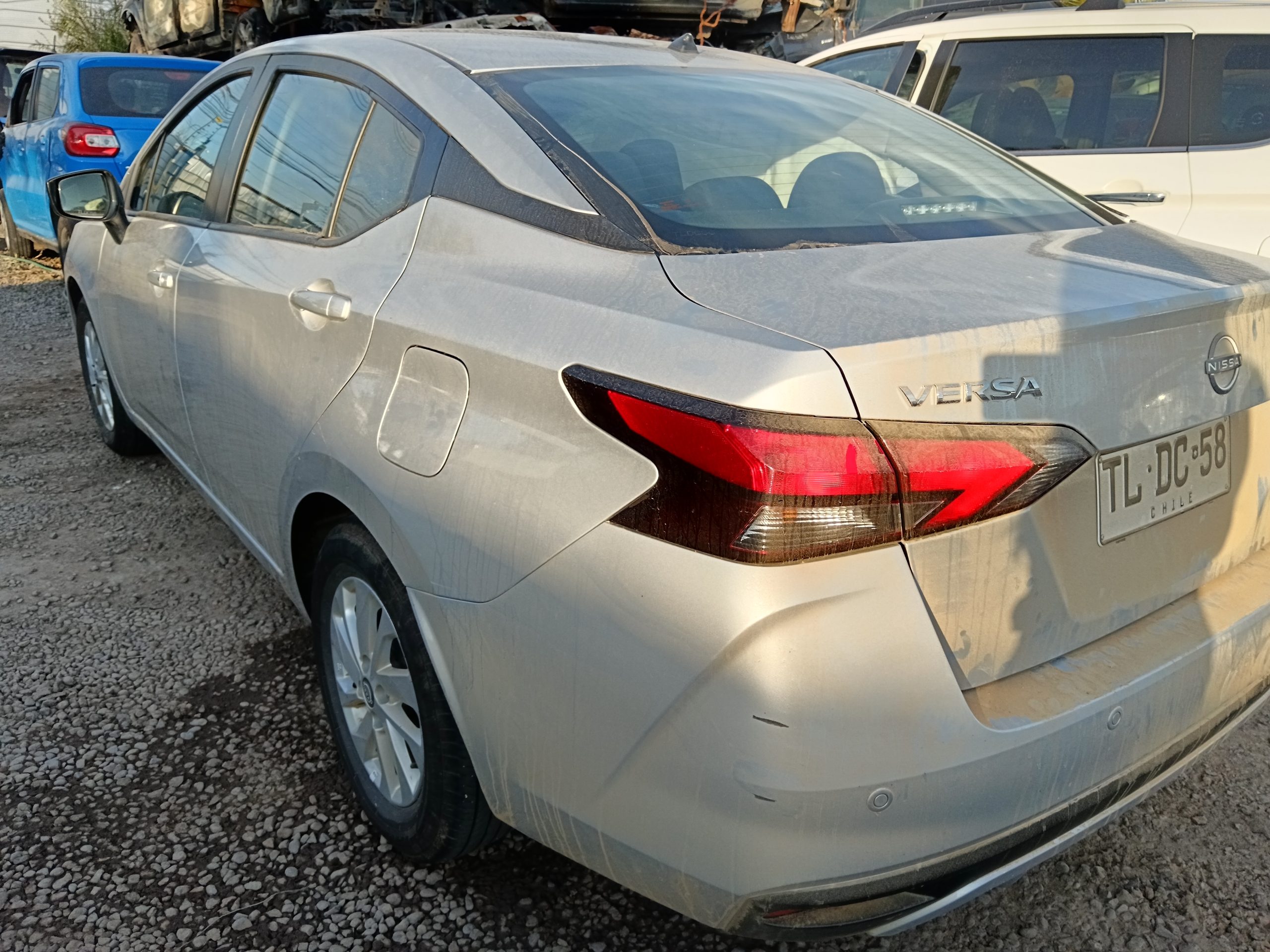 NISSAN VERSA –