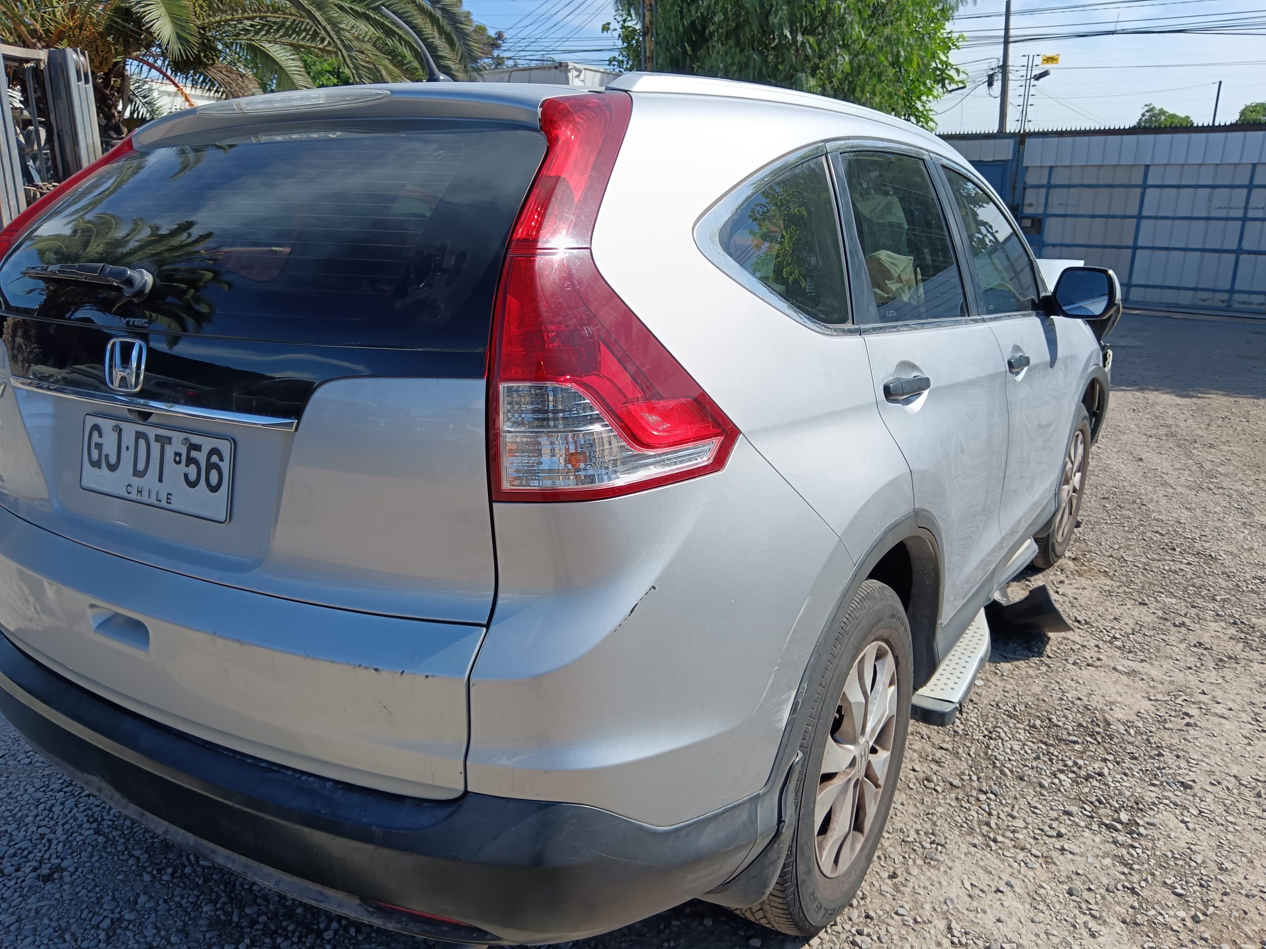 HONDA CRV –
