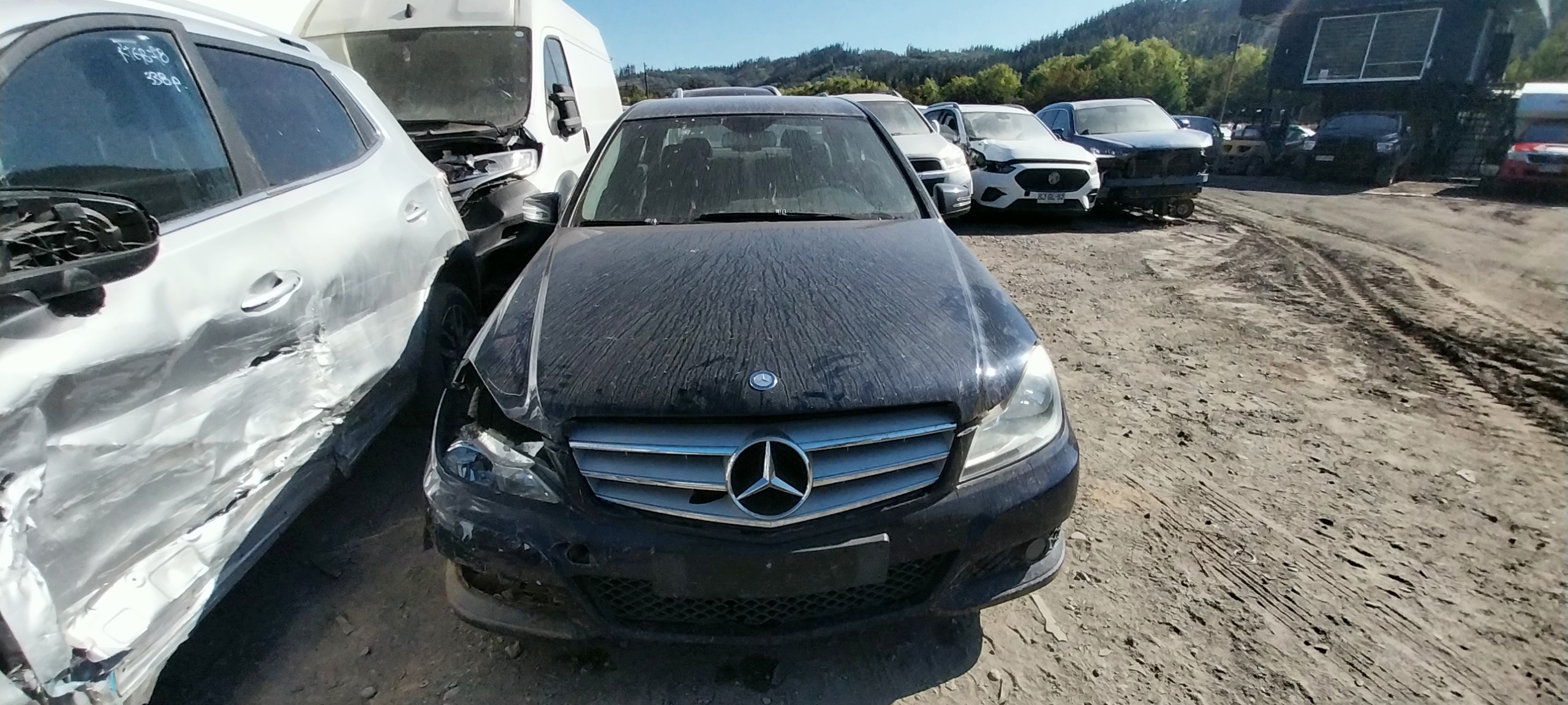 MERCEDES BENZ C180 2012