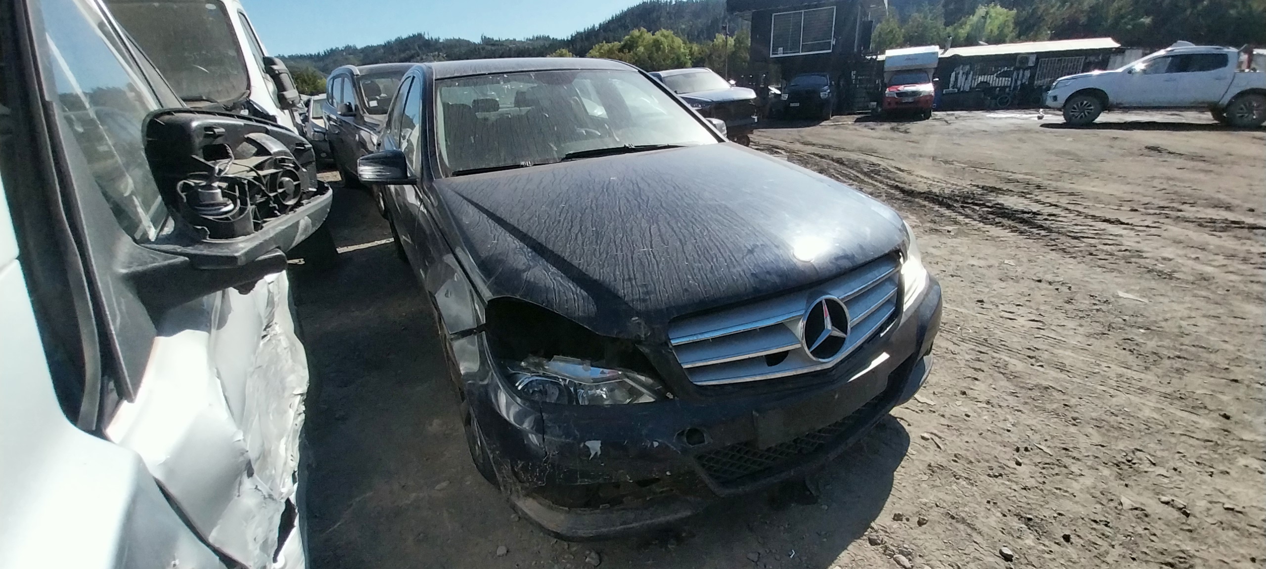 MERCEDES BENZ C180 2012