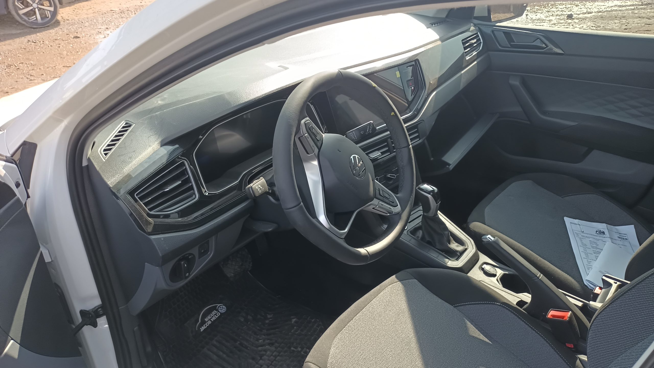 VOLKSWAGEN POLO 2025